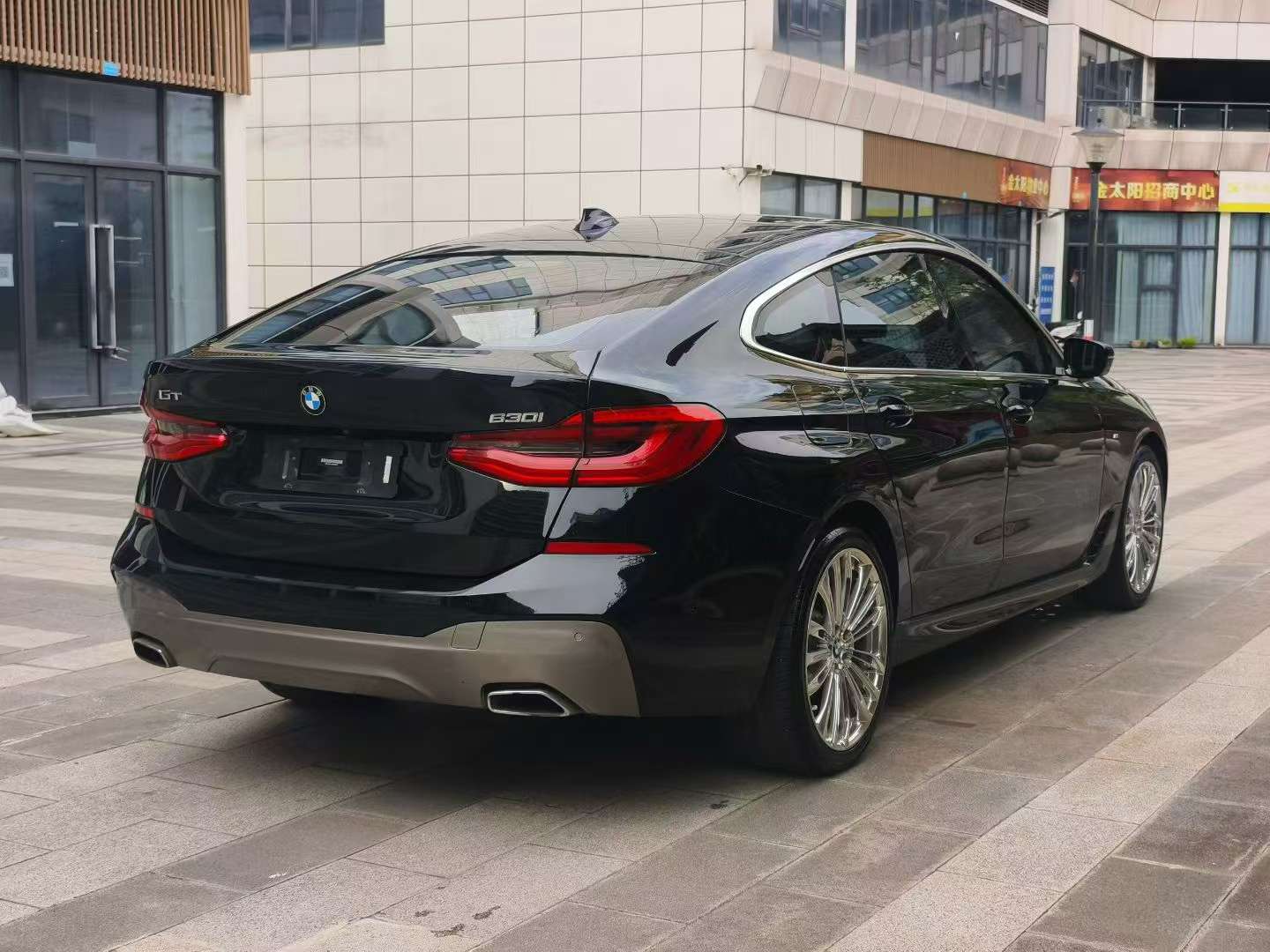 BMW 6 Series GT 2019 630i M Sport Touring Top Trim 9
