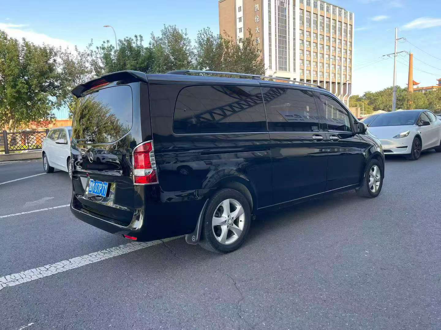 Mercedes-Benz Vito 2017 2.0T Automatic High Trim 4