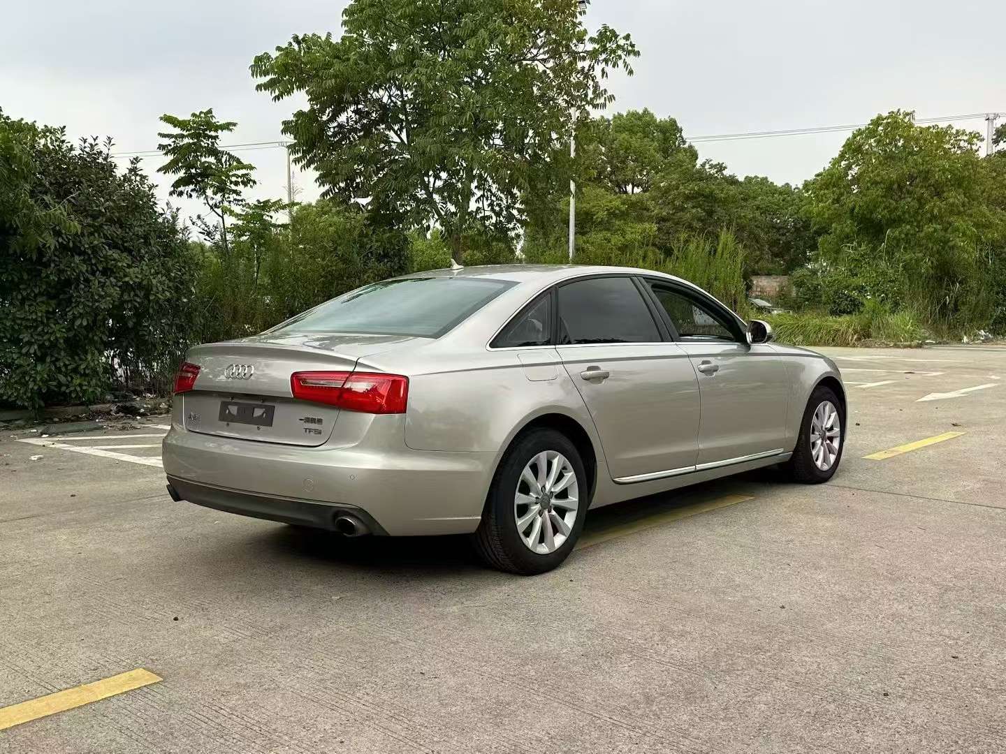 Audi A6 2015 Million Smart Commemorative Edition 9