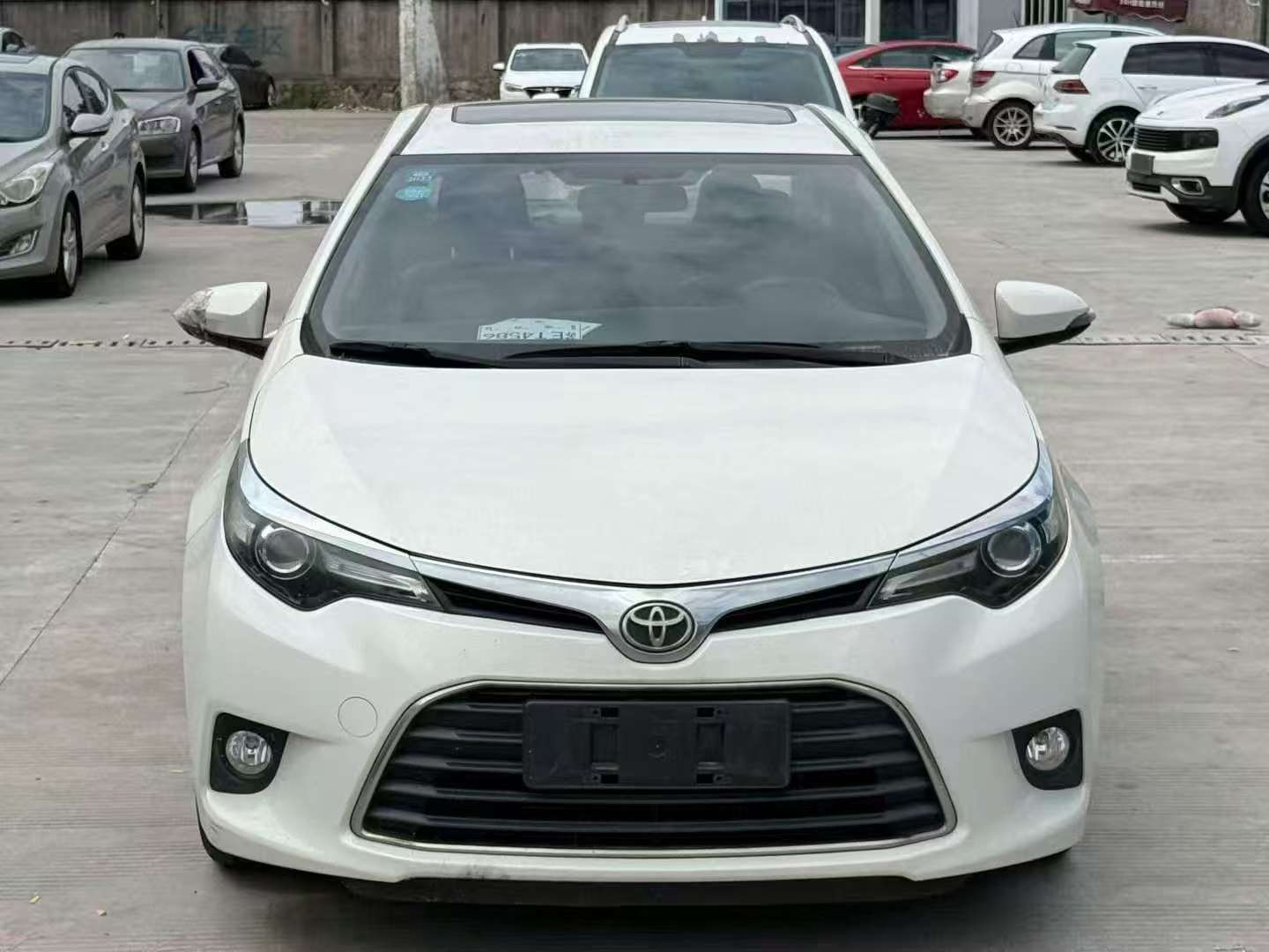 Toyota Levin 2016 1.6L Automatic Sunroof