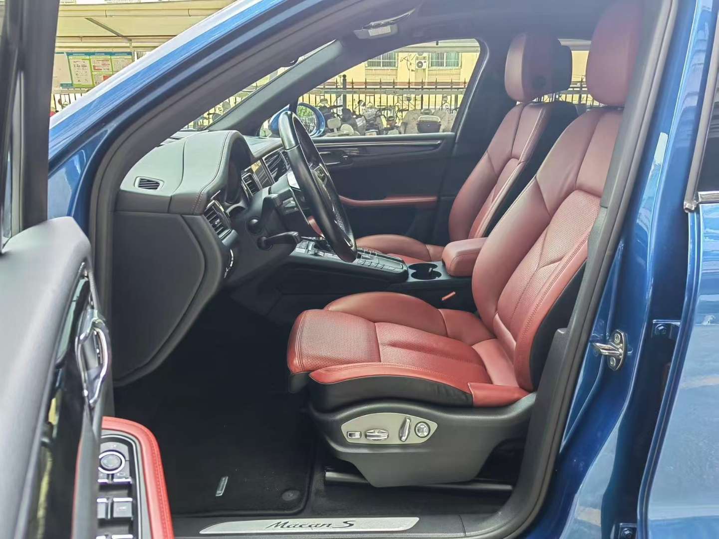 Porsche Macan Macan S 3.0T 6