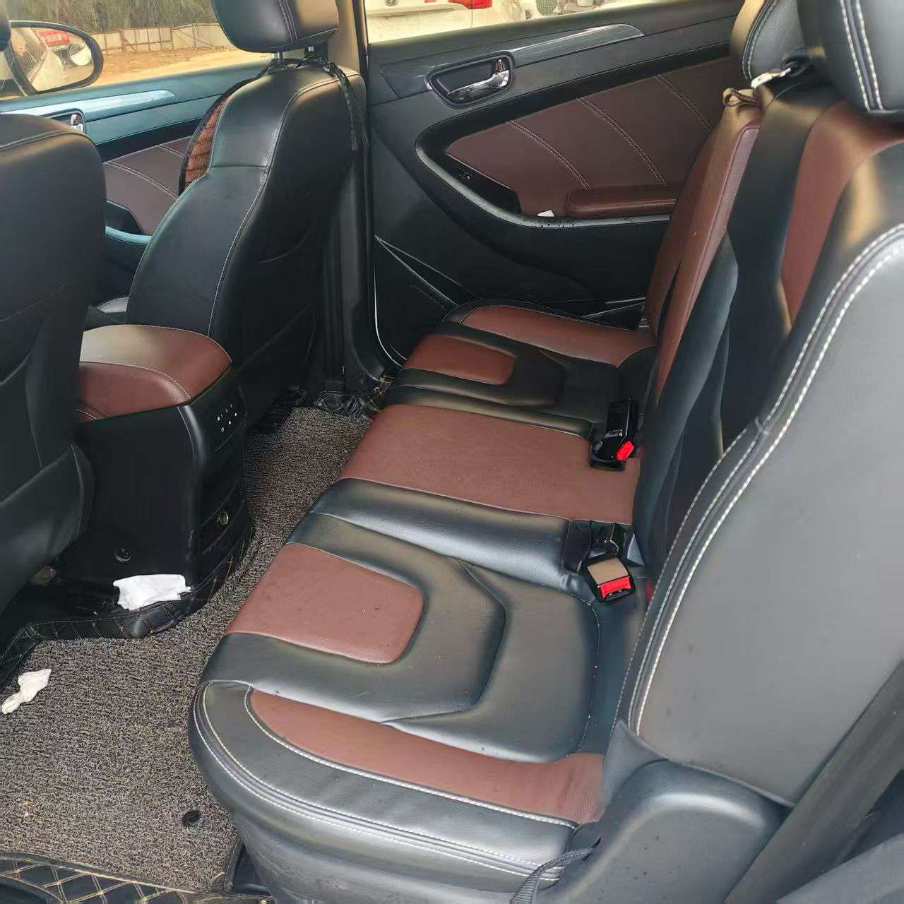 Fengon 580 1.5T Manual Large 7-Seater 7