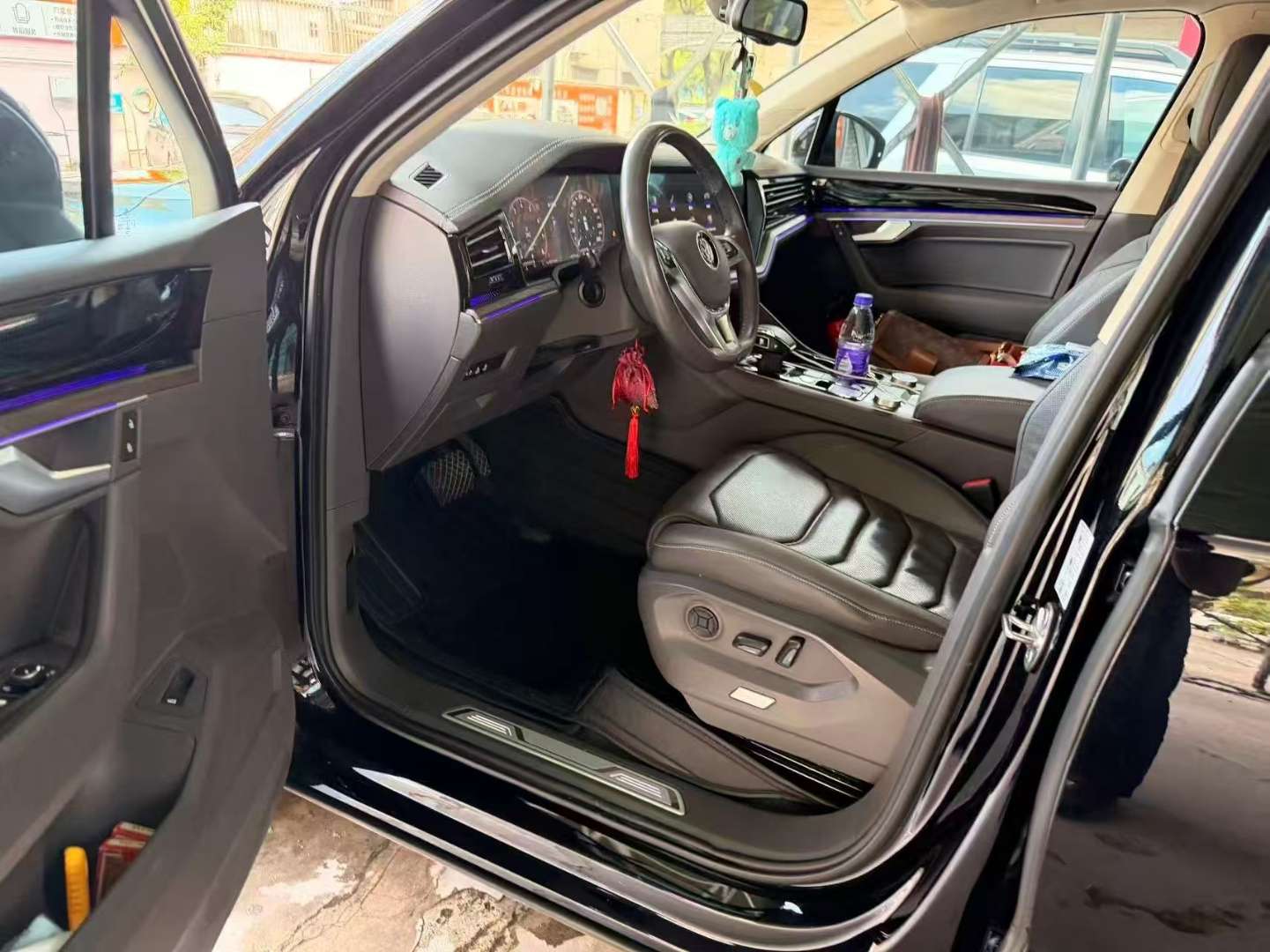 Volkswagen Touareg 2.0TSI Ruiyi Edition 5