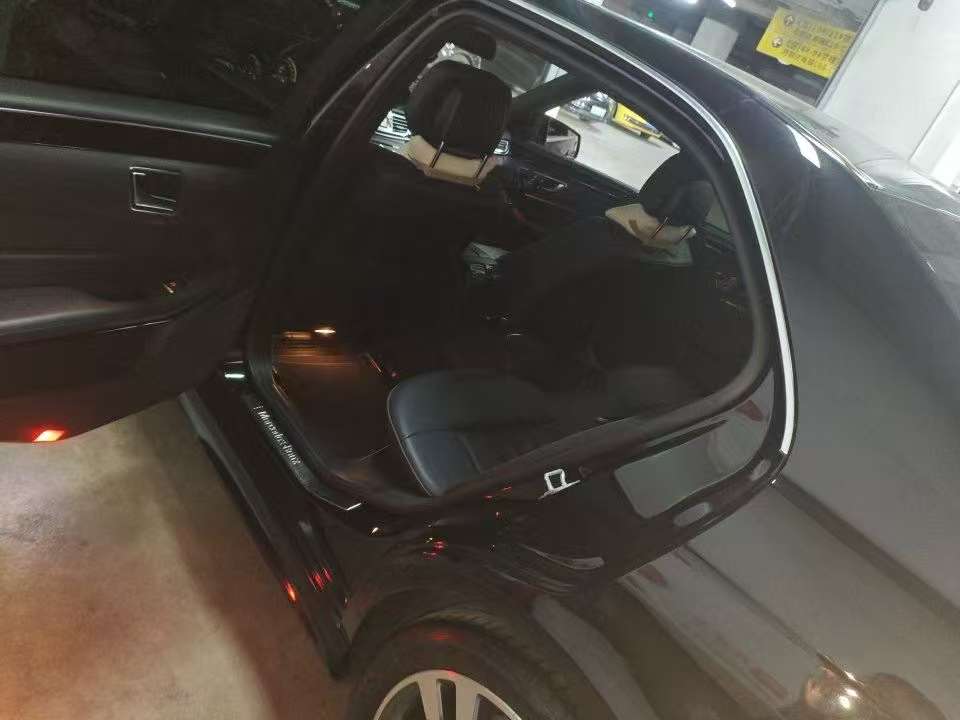 Mercedes-Benz E-Class E260L Sport 2.0T 5