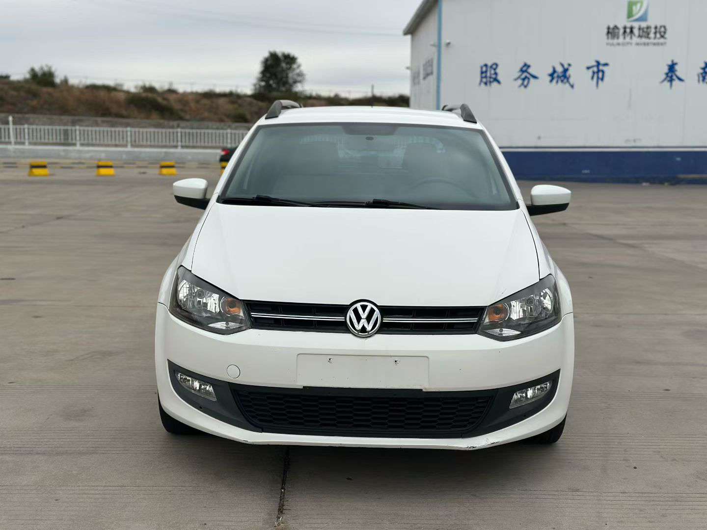 Volkswagen Polo 2