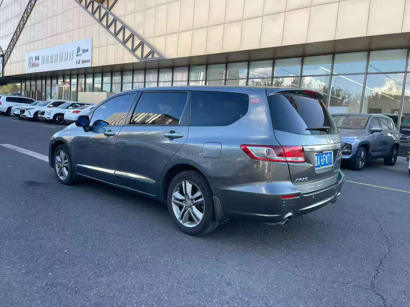 Honda Odyssey 2.4 Automatic 5