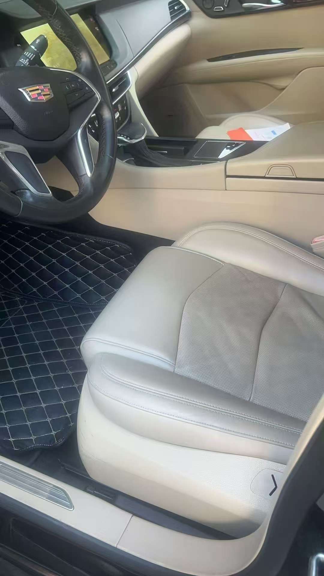 Cadillac CT6 2.0T Elite Edition 3