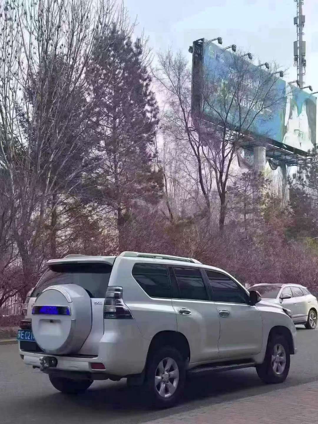 Toyota Prado 2012 2.7L 7-Seater 4