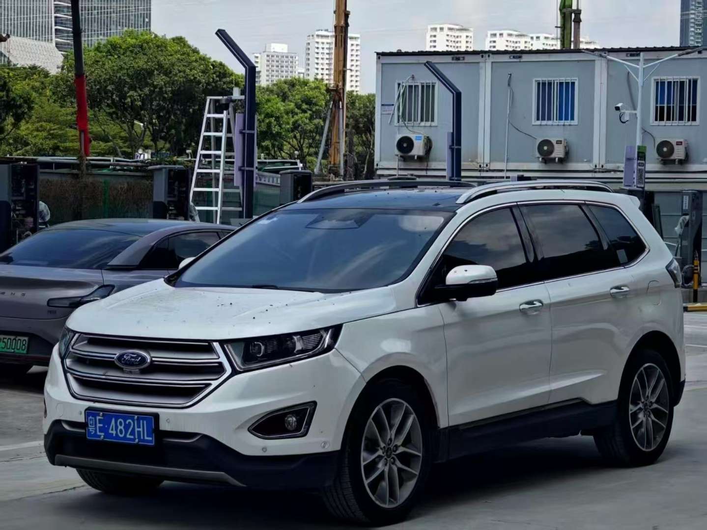 Ford Edge 2018 4WD Platinum 7-Seater 2