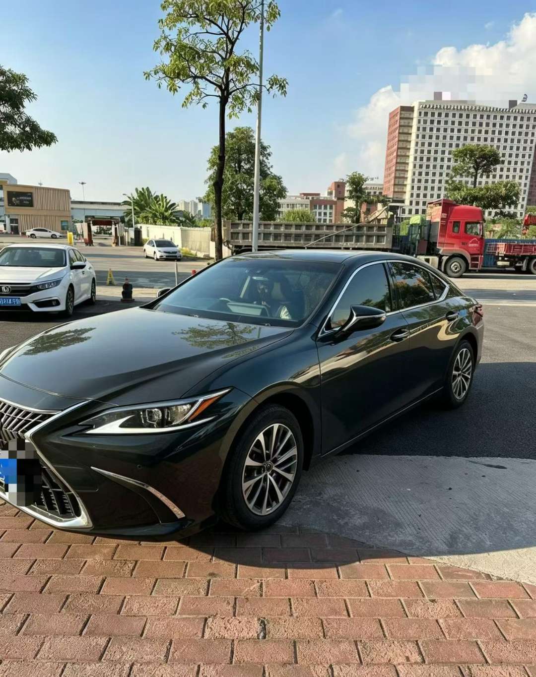 Lexus ES 2022 200 Excellence Edition 2