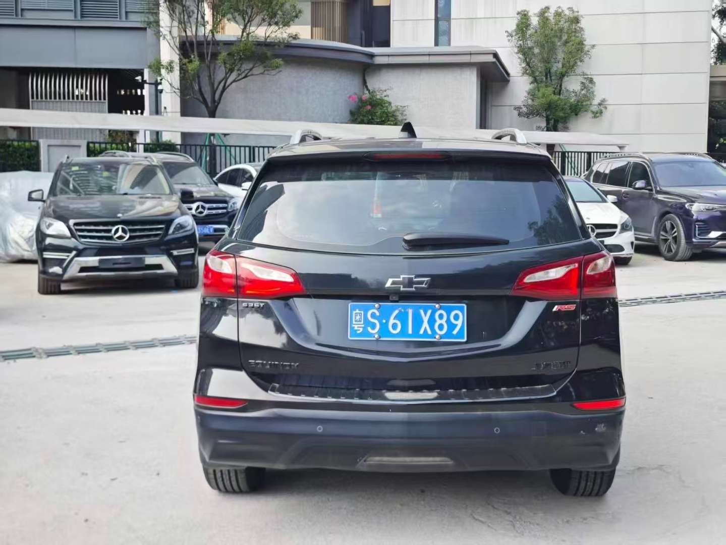 Chevrolet Equinox 1.5T AWD RS Explorer Edition 3