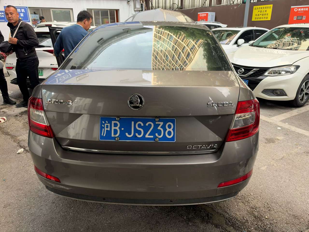 Skoda Octavia 2016 1.6 8