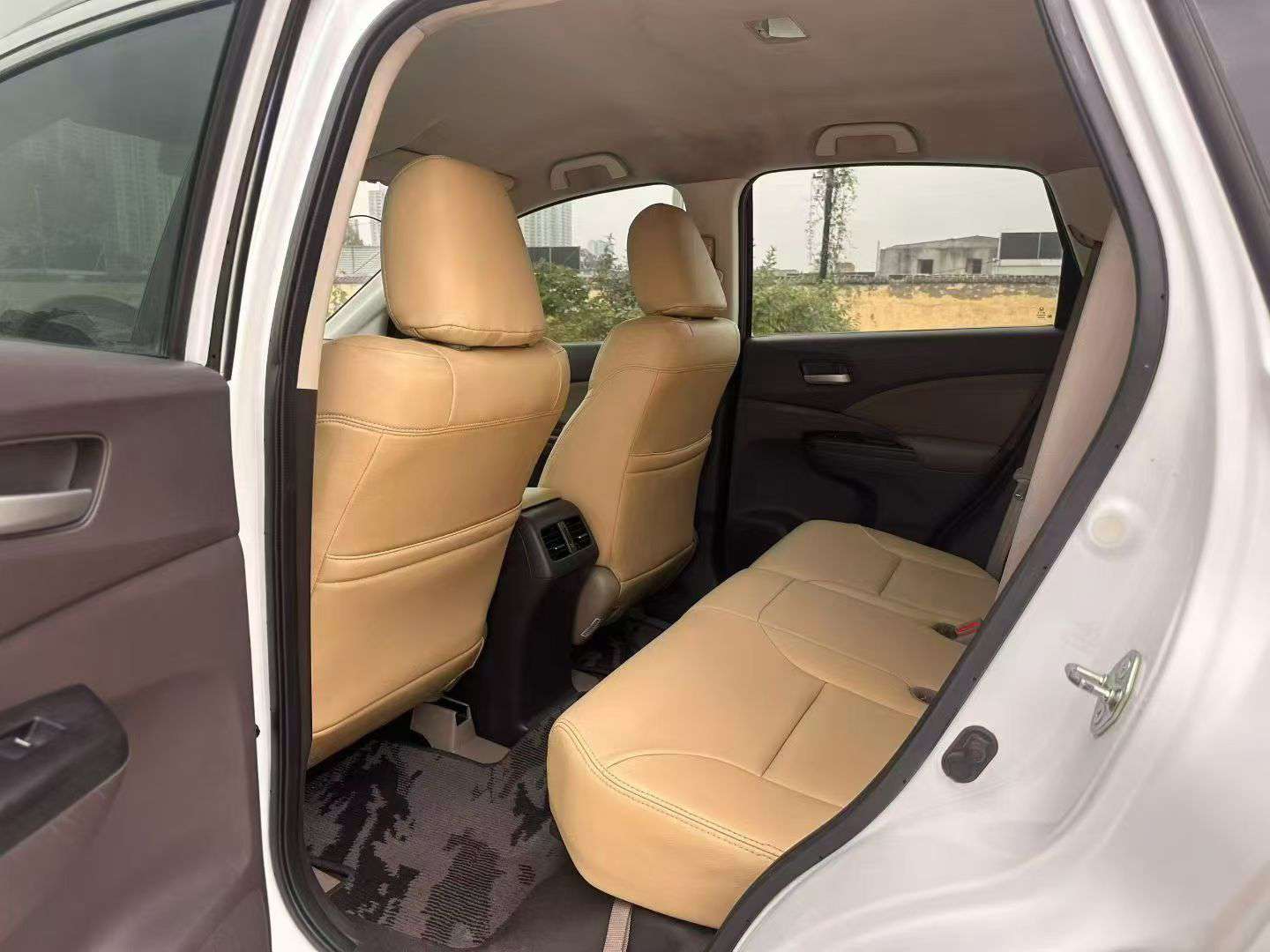 Honda CR-V 2013 2.0L 2WD Automatic with Large Screen 6