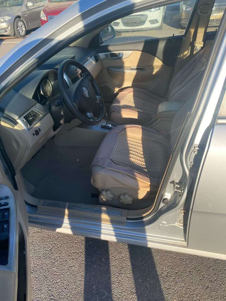 Buick Excelle Automatic 1.6 7