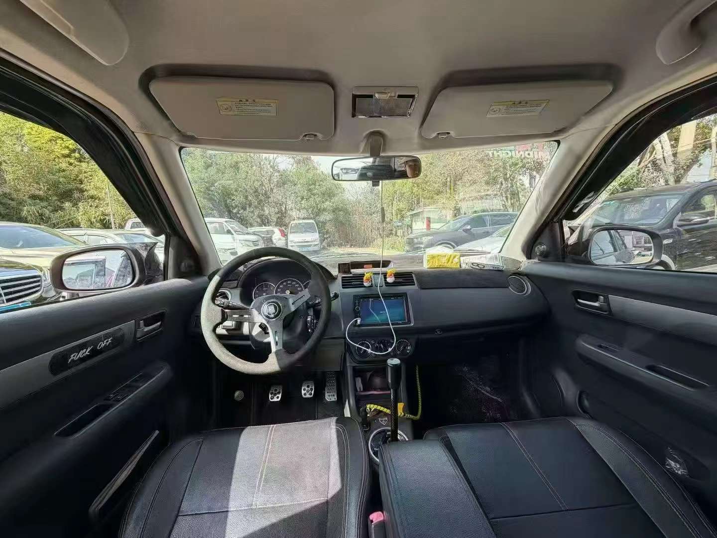 Suzuki Swift 1.5L Manual 5