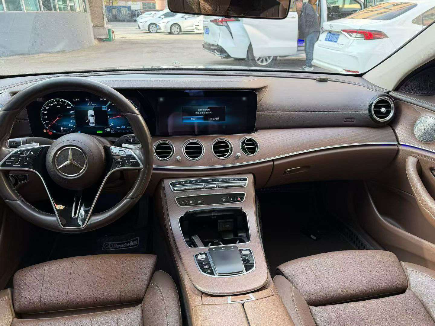 Mercedes-Benz E-Class 2021 E260L 8
