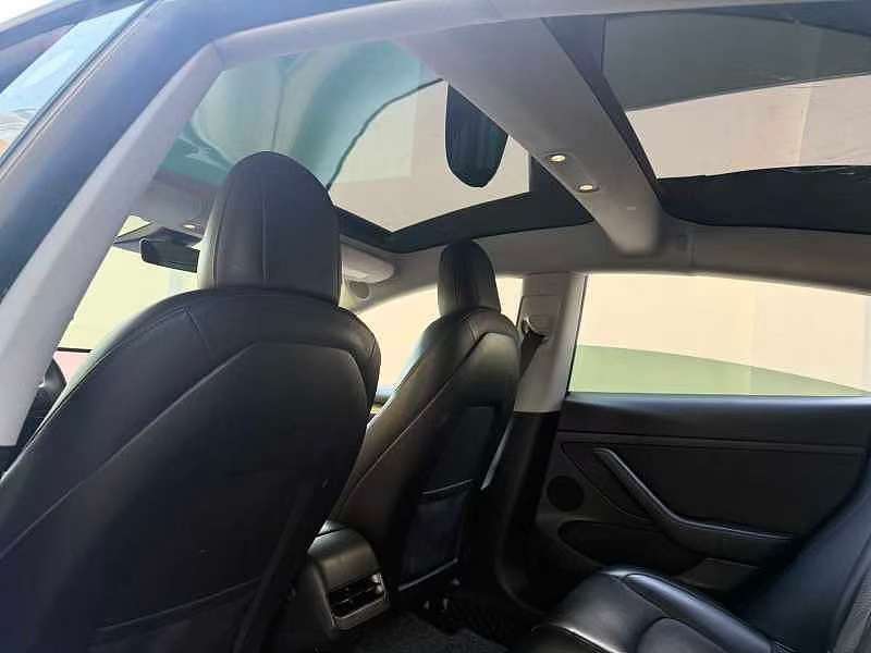 Tesla Model 3 Standard Range Rear-Wheel Drive Plus 5
