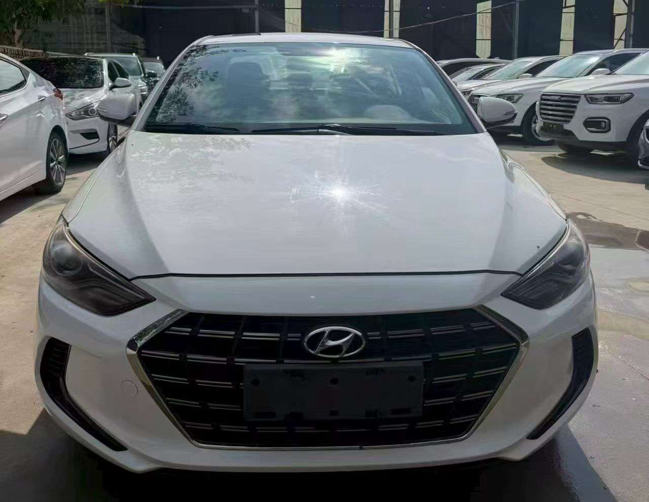Hyundai Elantra 1.5L Zhixuan Elite Edition