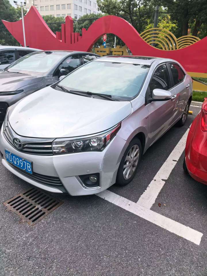 Toyota Corolla 1.6GL-i Leather Version