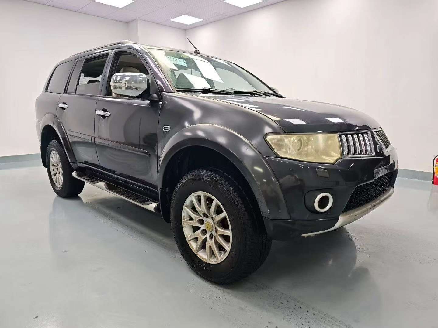 Mitsubishi Pajero 3.0 4WD Luxury 3