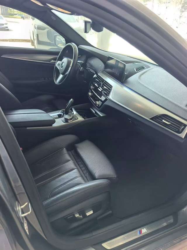BMW 5 Series 525i M Sport Package 7