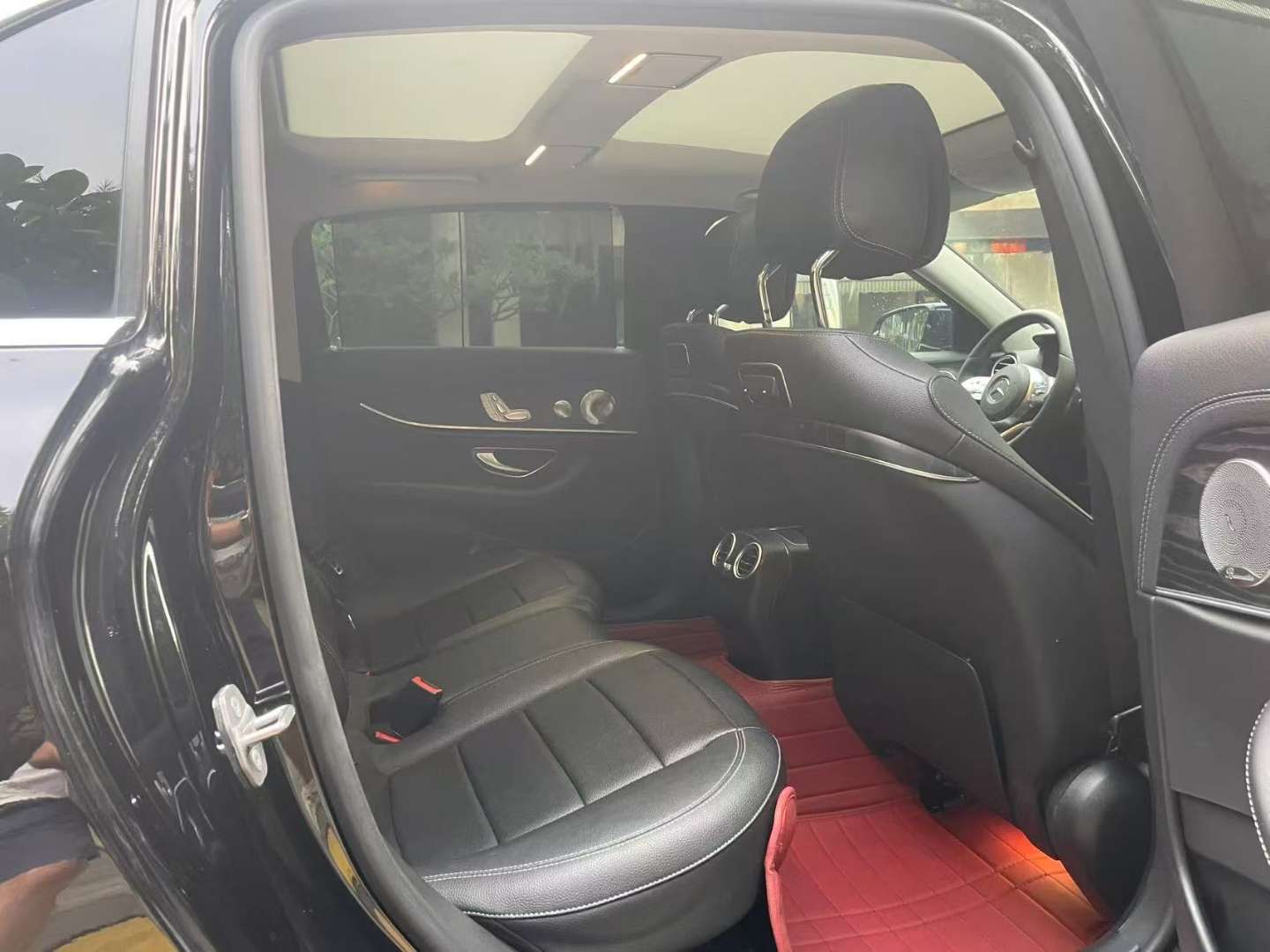 Mercedes-Benz E-Class Facelift Sport Comfort Edition 7