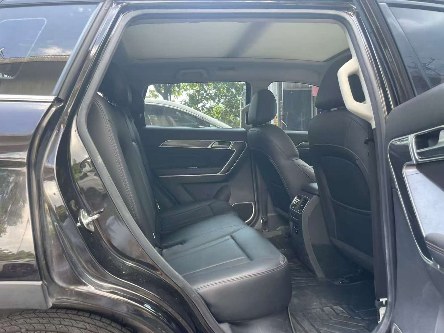 Haval H6 Coupe Blue Logo 1.5T Automatic 2WD Luxury 4