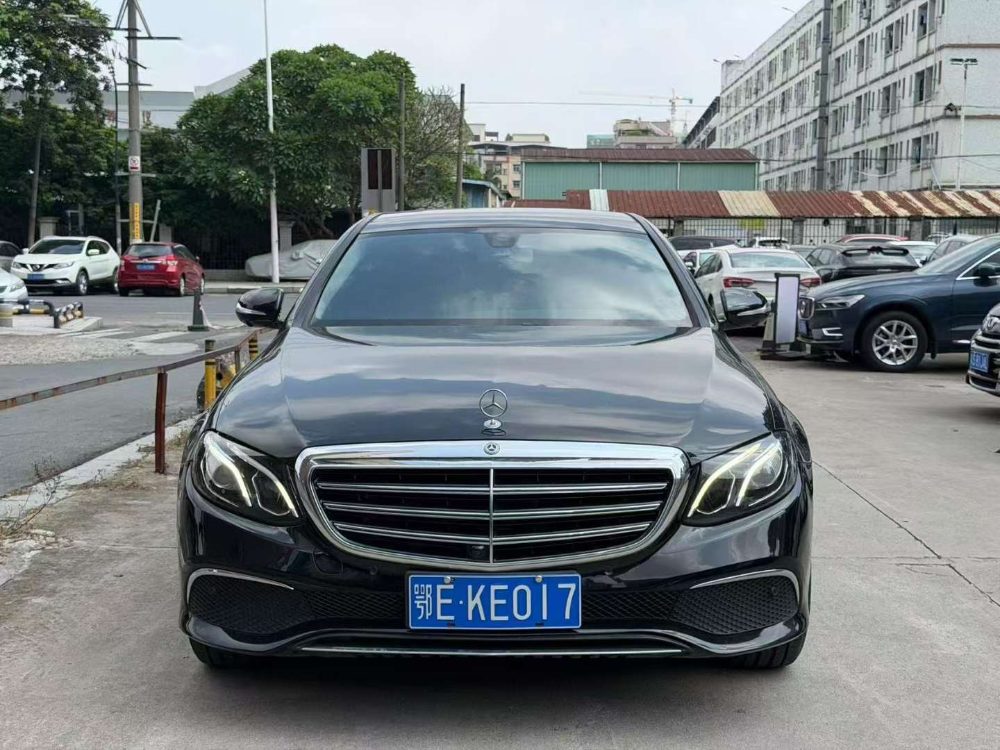 Mercedes-Benz E-Class E300L Sport Luxury Edition
