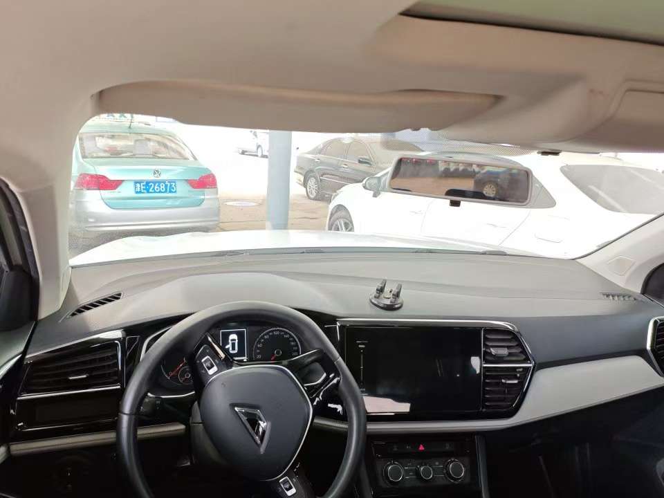 Volkswagen Jetta VS7 2023 280TSI Automatic Entry 2