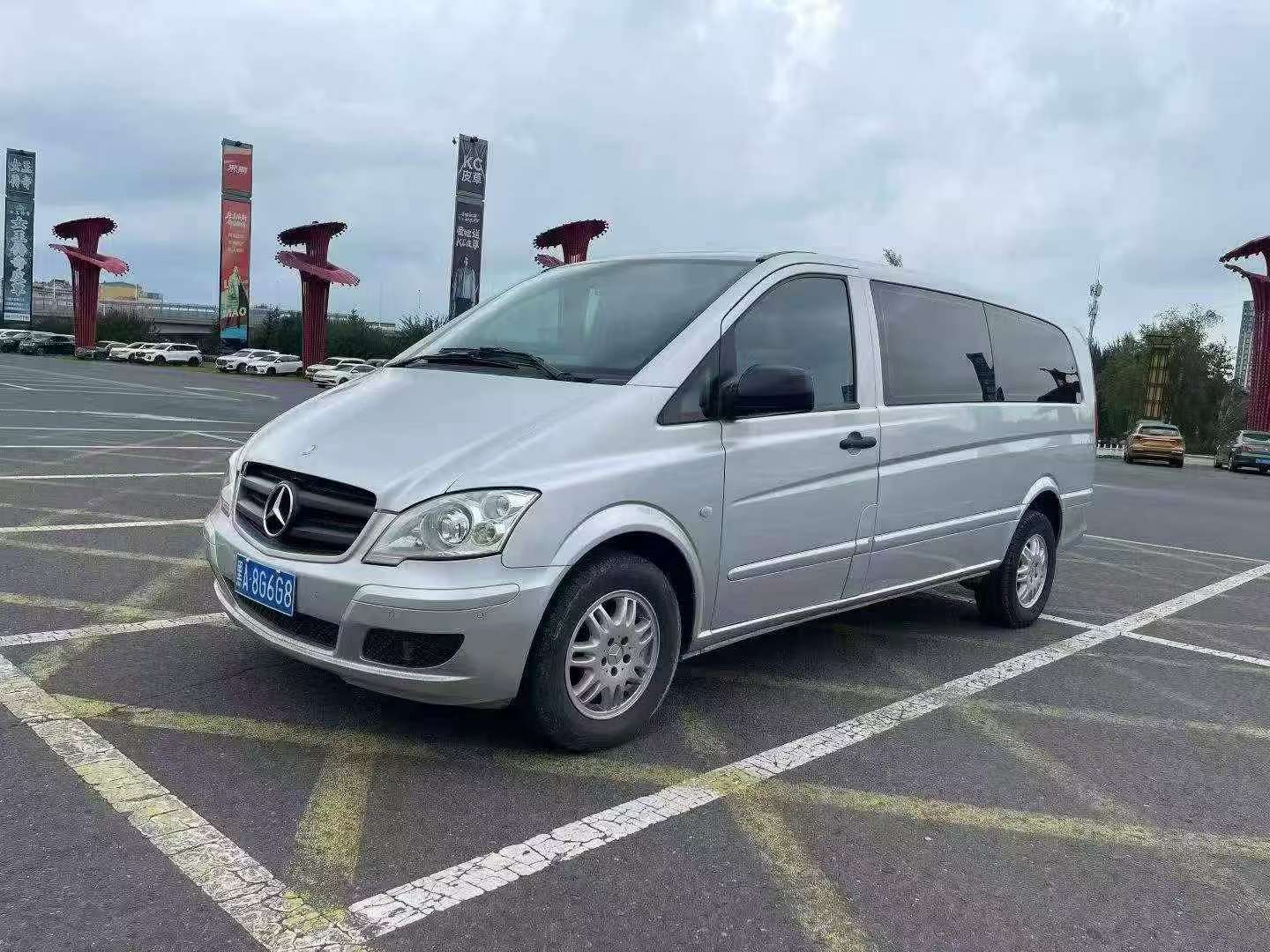 Mercedes-Benz Vito 2016 3.0 Automatic 8-Seater 2