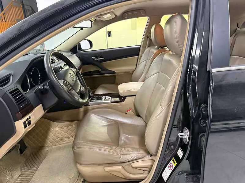 Toyota Reiz 2.5S Elegant Style Edition 7