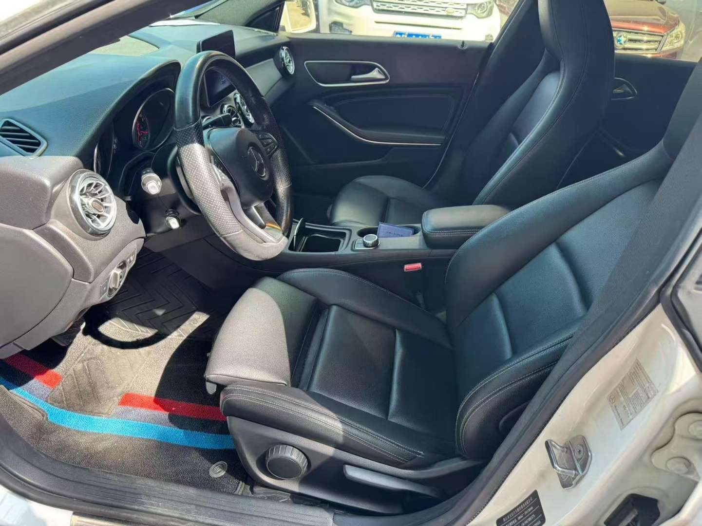 Mercedes-Benz CLA 2019 CLA200 Dynamic 6