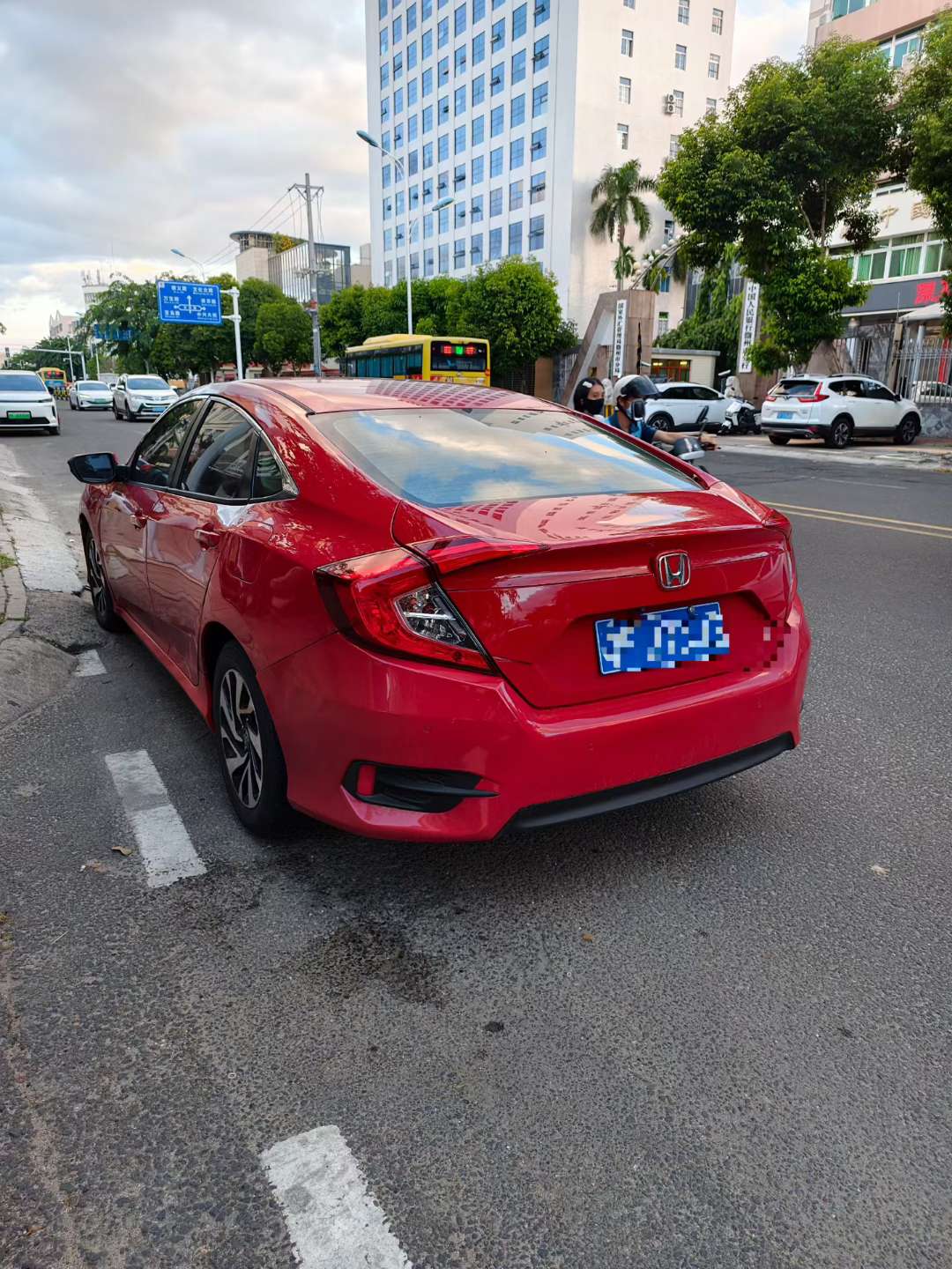 Honda Civic 1.5T Automatic 5