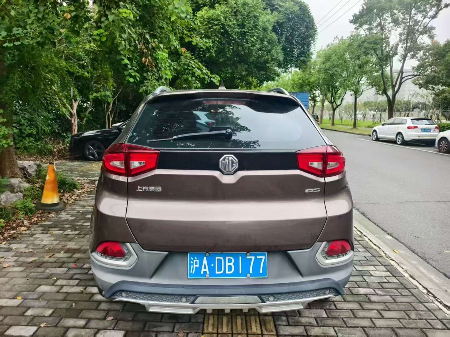 MG GS 2015 2.0T AWD Luxury 6