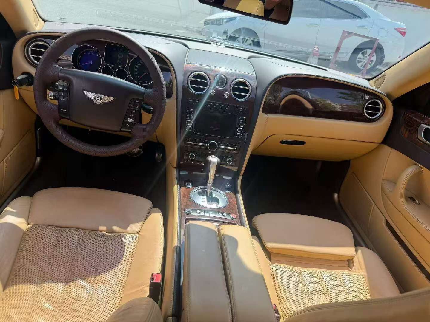 Bentley Flying Spur 2009 8