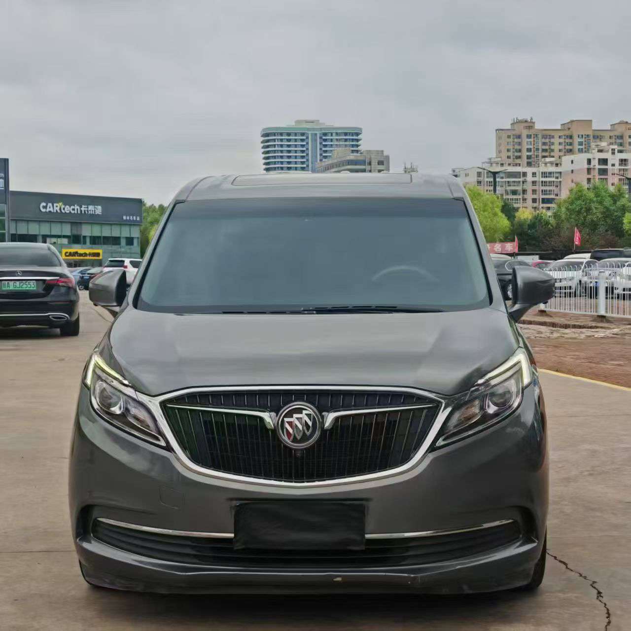Buick GL8 2020 2.0T