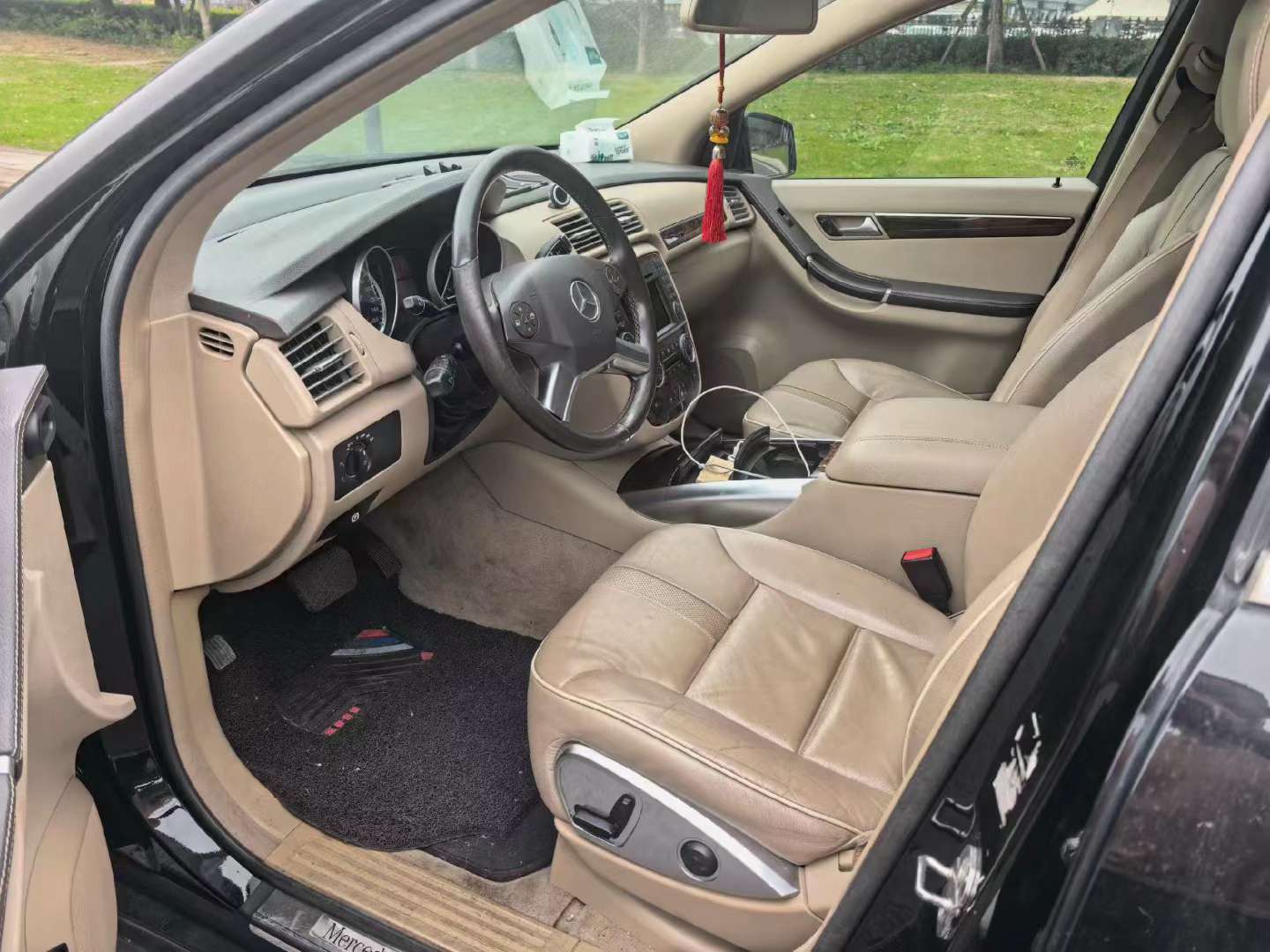 Mercedes-Benz R-Class 2011 350 L 4MATIC 3.5L 6