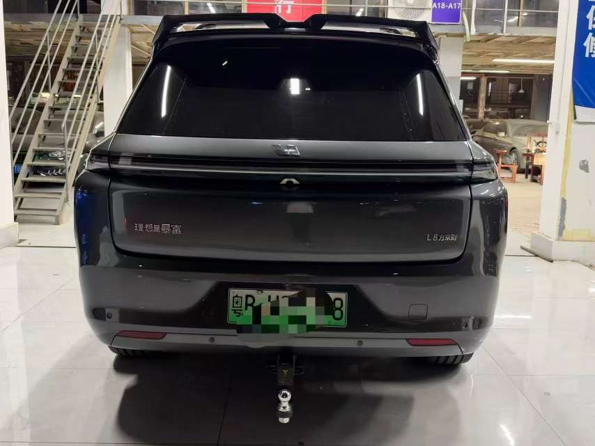 Li Auto L8 2023 Pro Edition 3