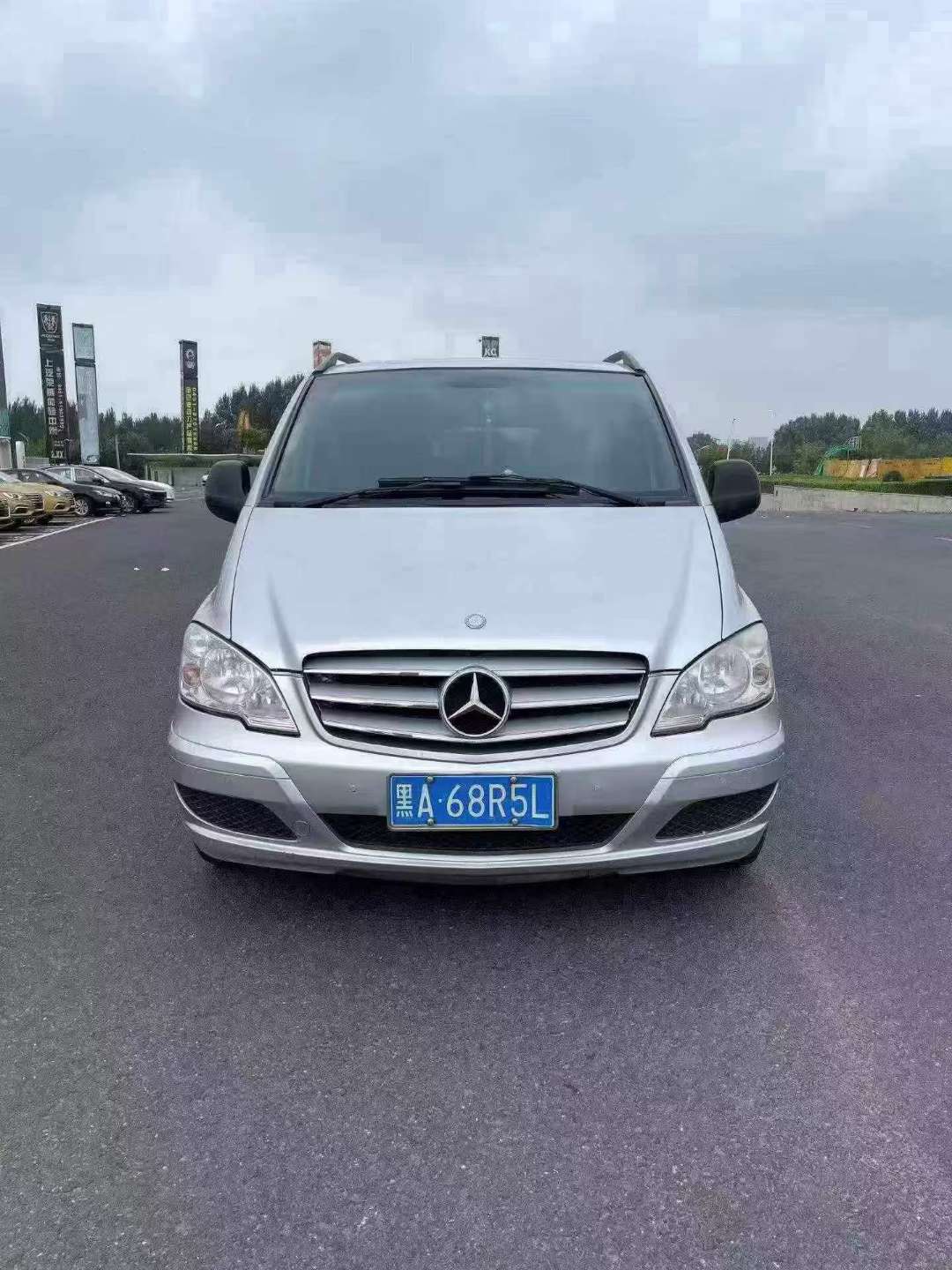 Mercedes-Benz Vito 2011 2.5L Automatic 8 Seats
