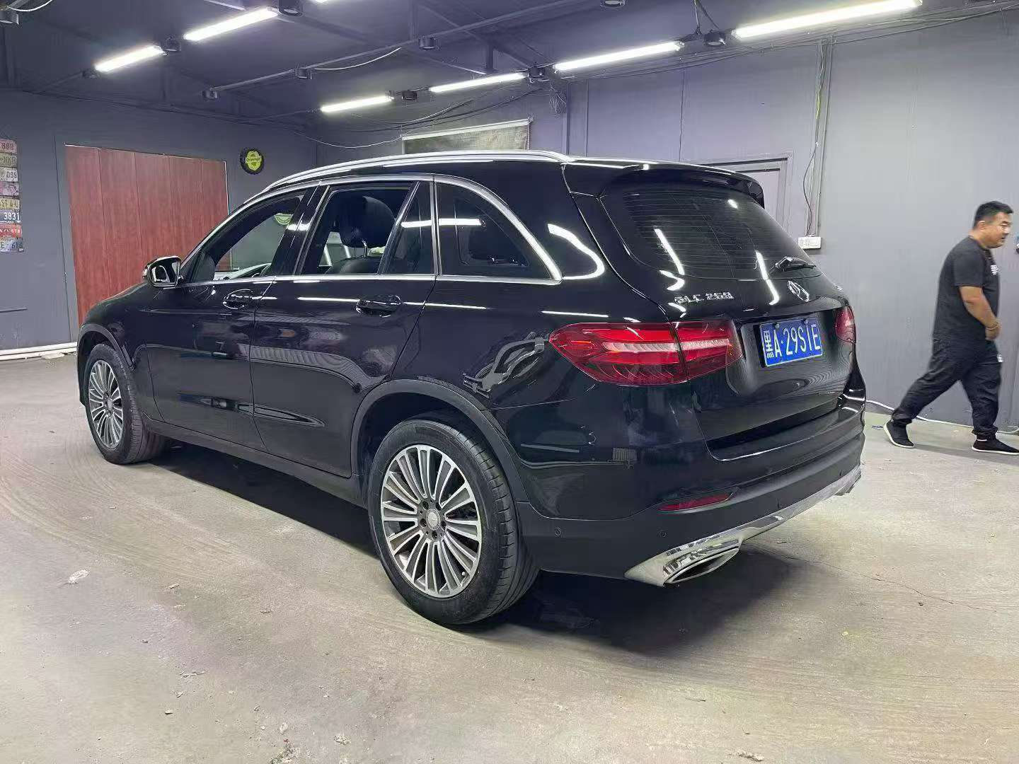 Mercedes-Benz GLC 2016 GLC260 Luxury 5