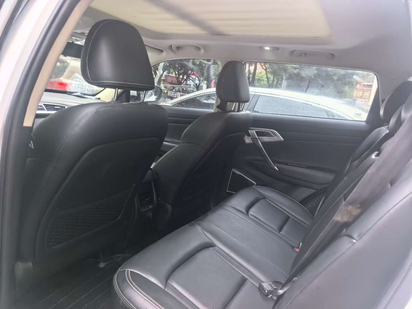 Geely Boyue 1.8T Automatic Panoramic Sunroof 8