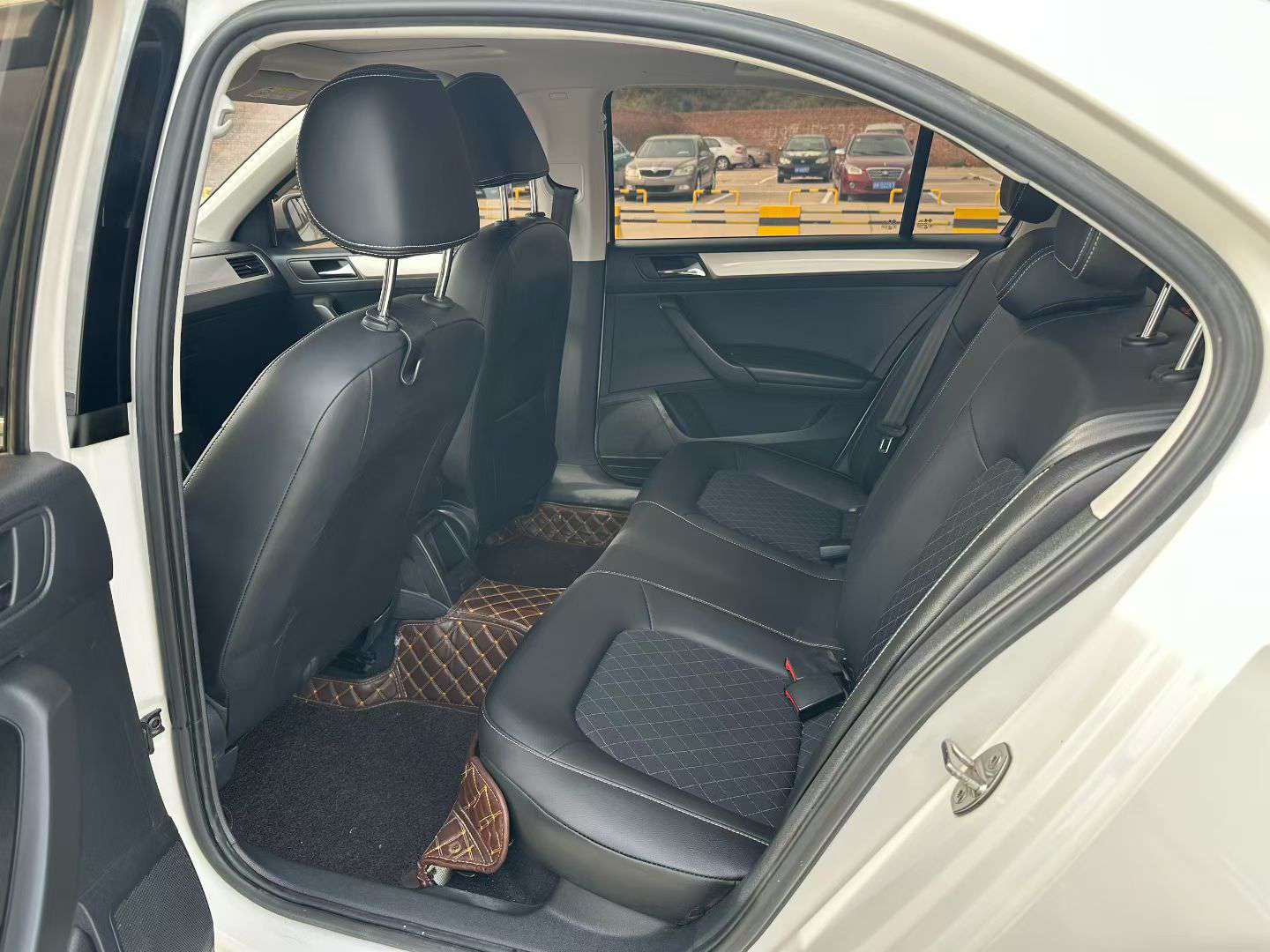 Skoda Rapid 7