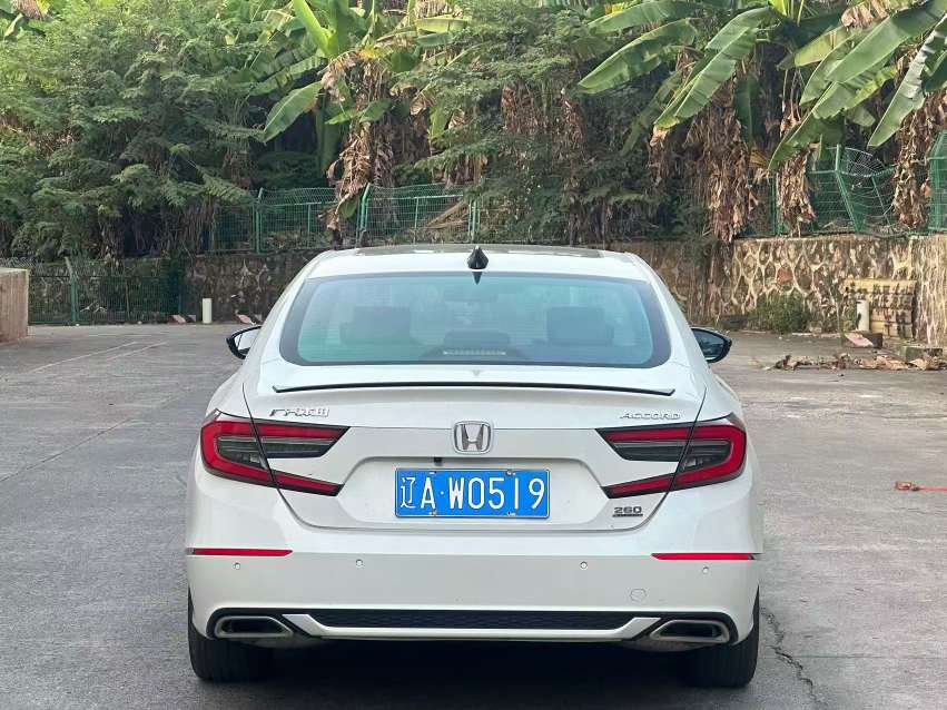 Honda Accord 260 Night Edition Premium 8