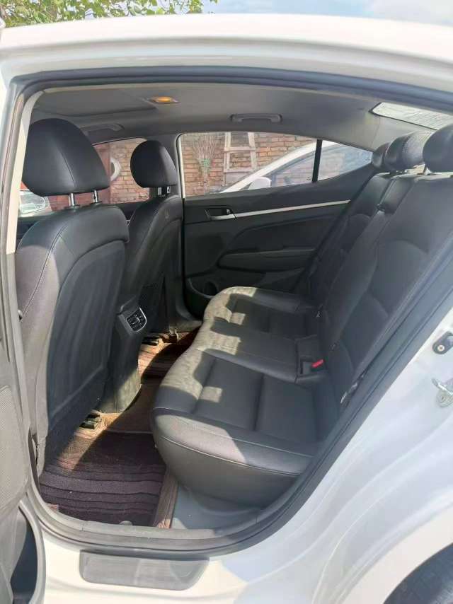 Hyundai Elantra 1.5L Zhixuan Elite Edition 6