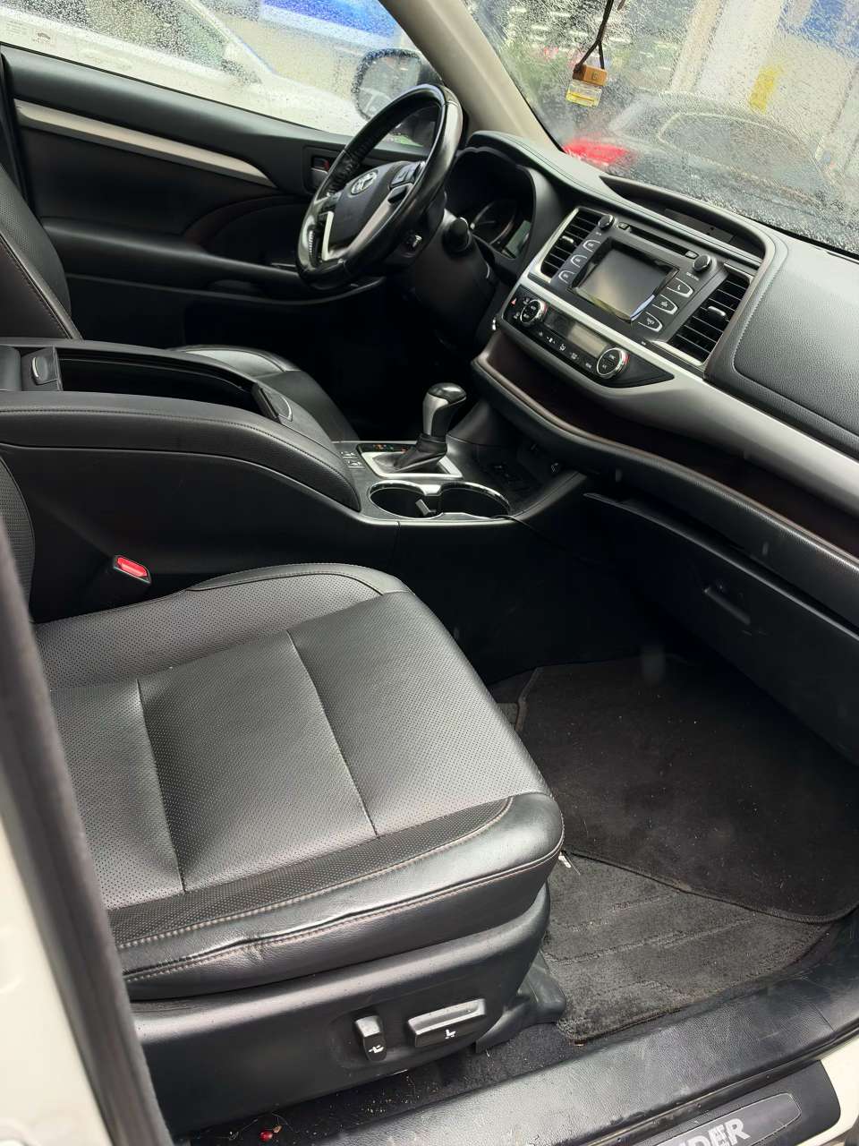 Toyota Highlander 2017 2.0T Automatic Sunroof 2WD 5