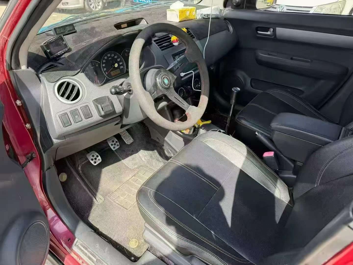 Suzuki Swift 1.5L Manual 4