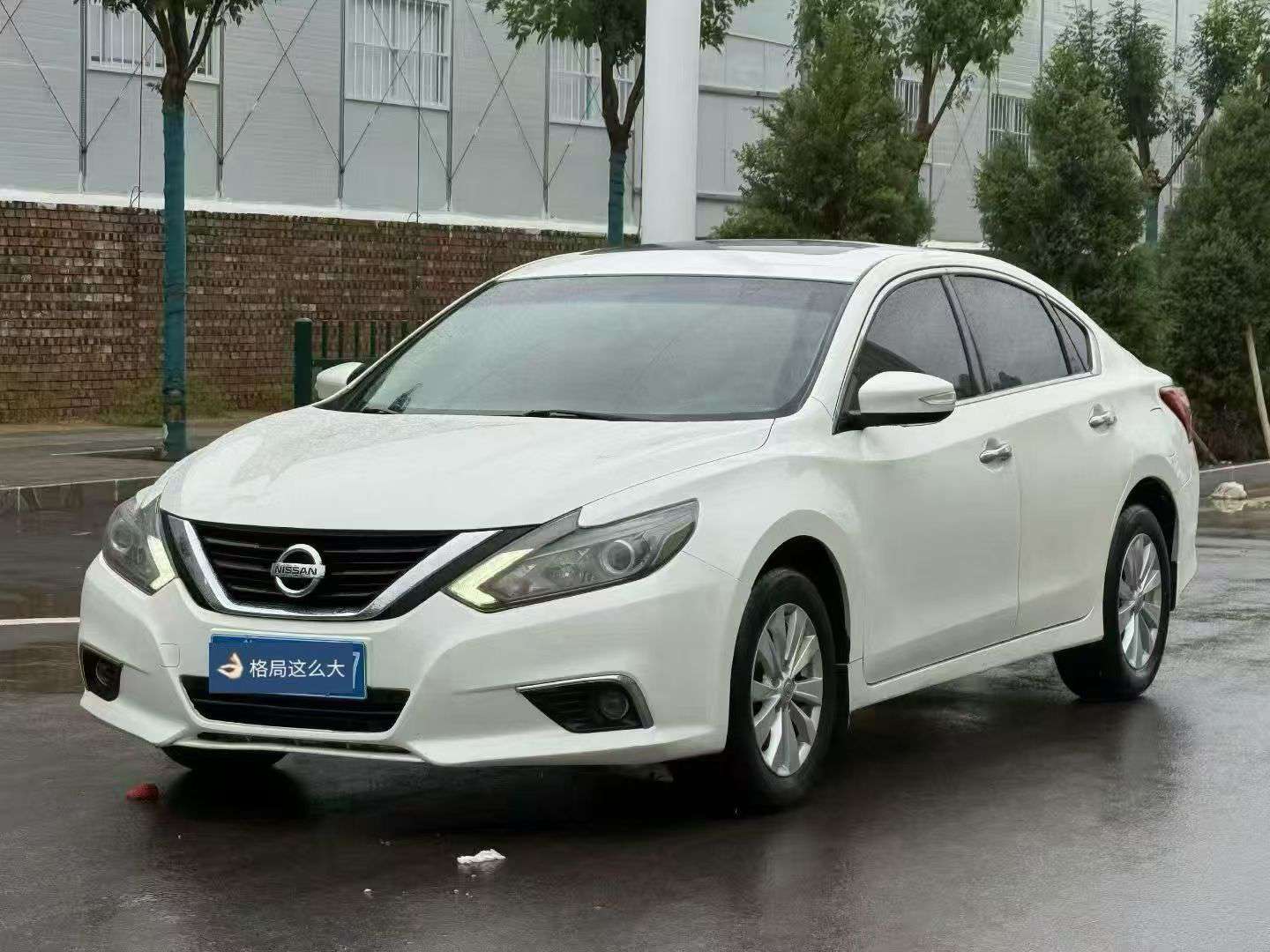 Nissan Teana 2.5L High Trim 2