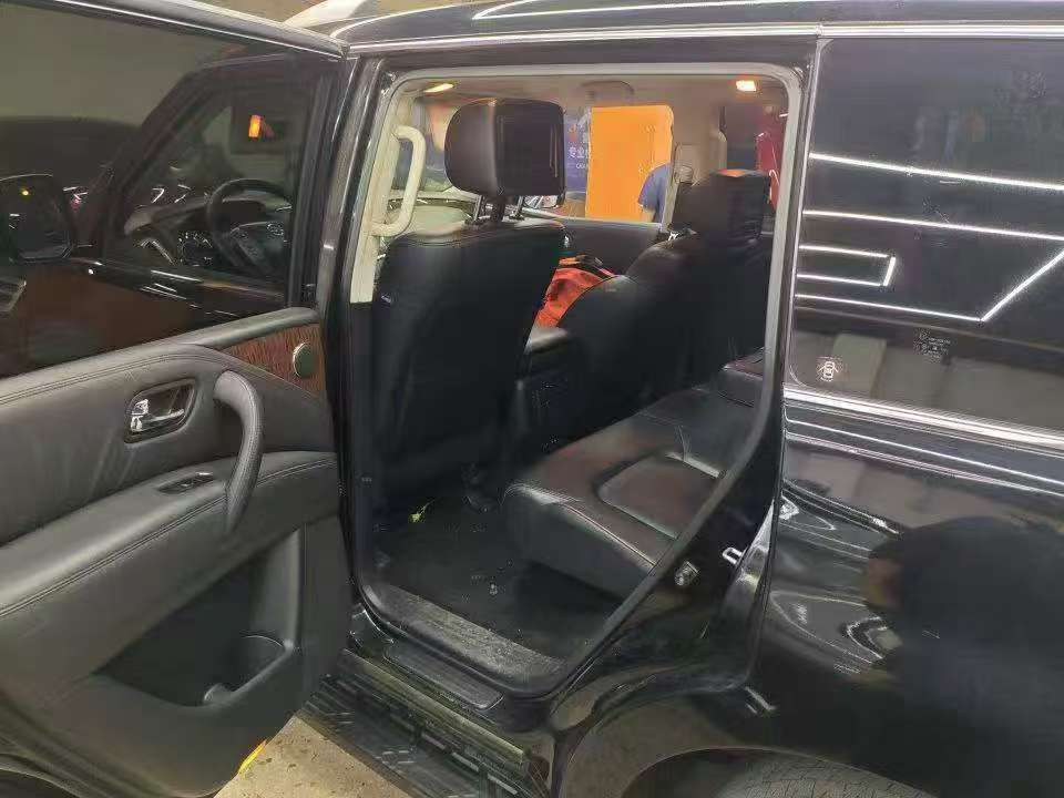 Nissan Patrol 4WD Flagship 5.6L V8 7