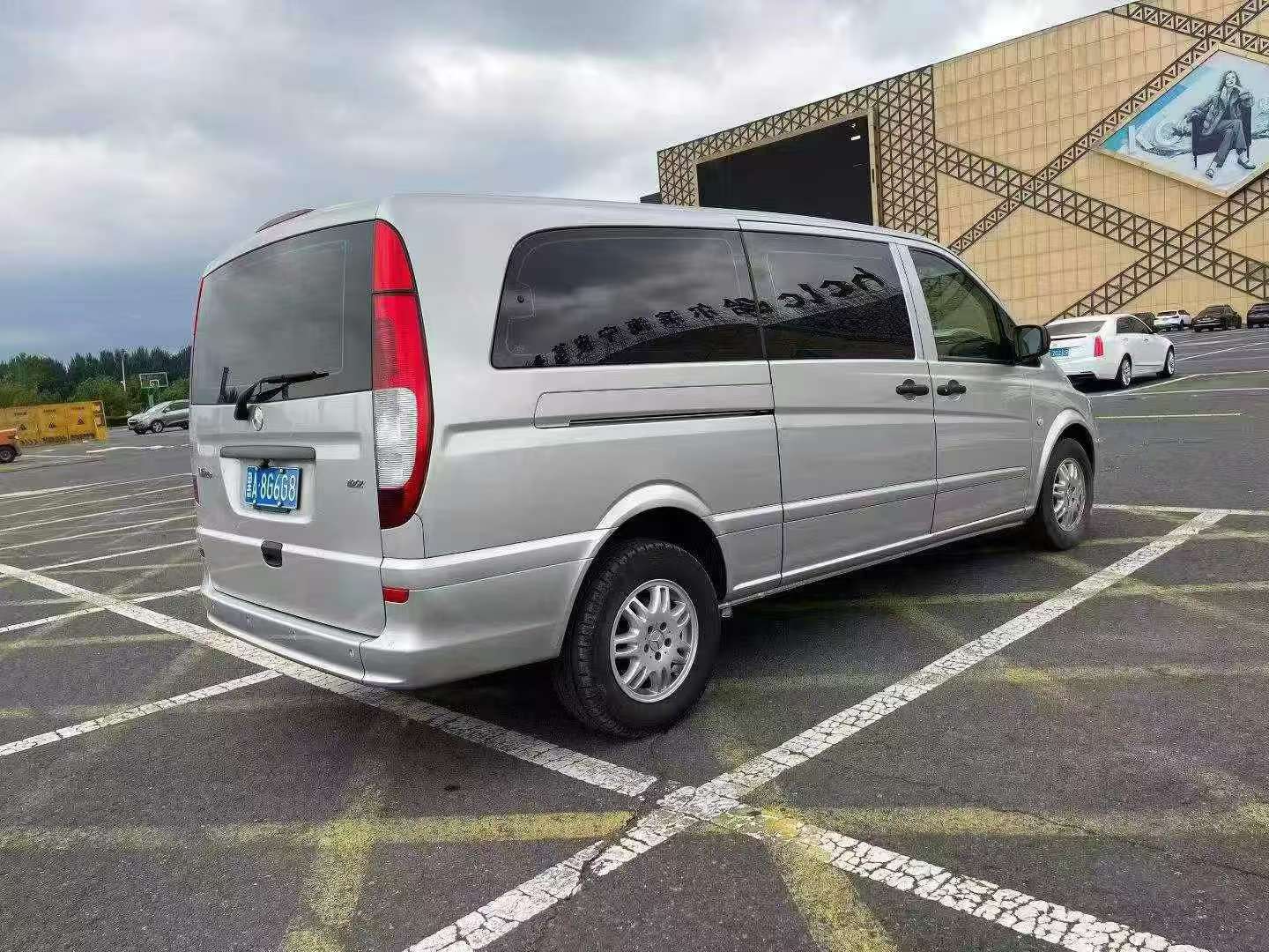 Mercedes-Benz Vito 2016 3.0 Automatic 8-Seater 4