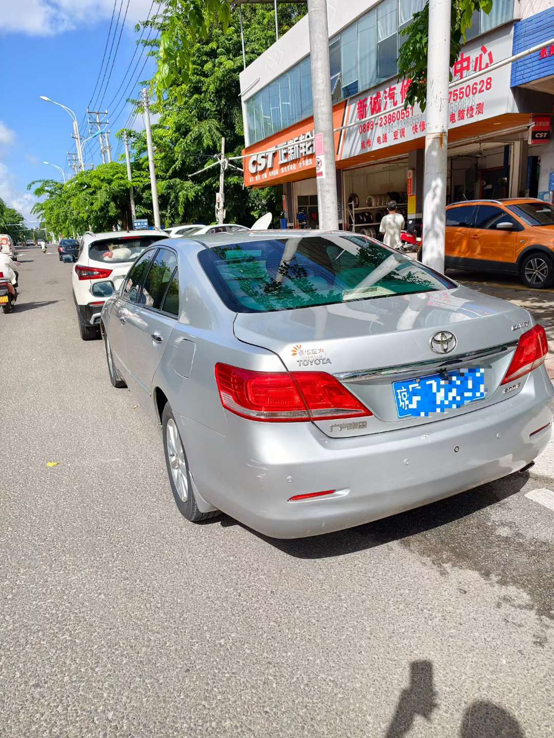 Toyota Camry 2